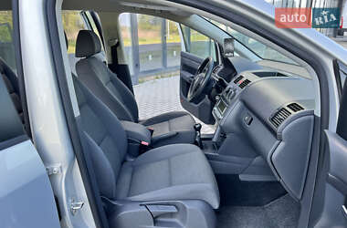Мінівен Volkswagen Touran 2008 в 