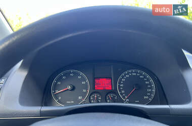 Мінівен Volkswagen Touran 2008 в 