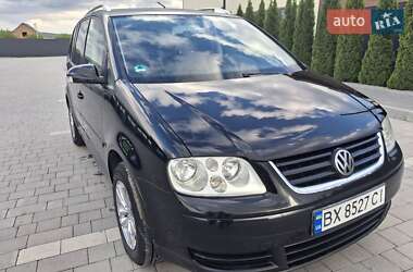 Мінівен Volkswagen Touran 2004 в 