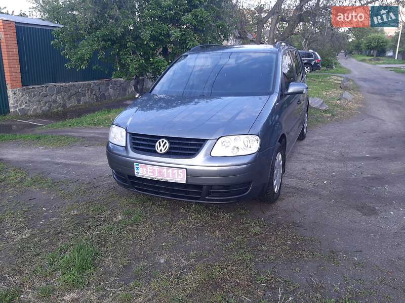 Минивэн Volkswagen Touran 2004 в Полтаве