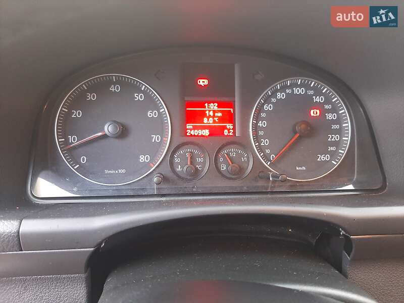 Минивэн Volkswagen Touran 2004 в Полтаве