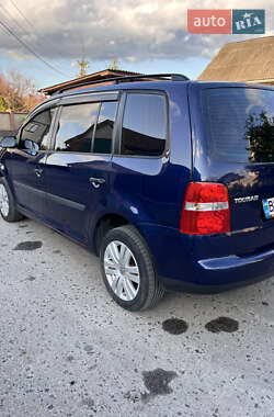 Мінівен Volkswagen Touran 2003 в 