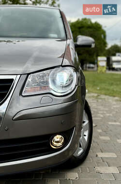 Мінівен Volkswagen Touran 2008 в 