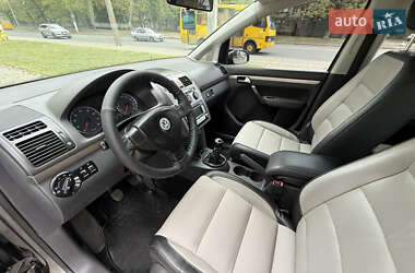 Мінівен Volkswagen Touran 2008 в 