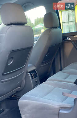 Минивэн Volkswagen Touran 2005 в 