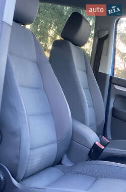 Минивэн Volkswagen Touran 2005 в 