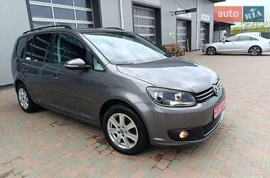 Мінівен Volkswagen Touran 2011 в 
