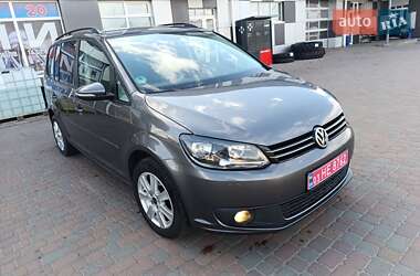 Мінівен Volkswagen Touran 2011 в 