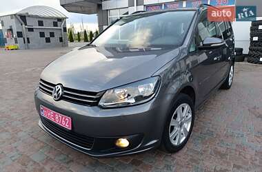 Мінівен Volkswagen Touran 2011 в 