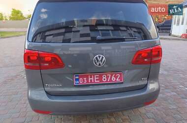 Мінівен Volkswagen Touran 2011 в 