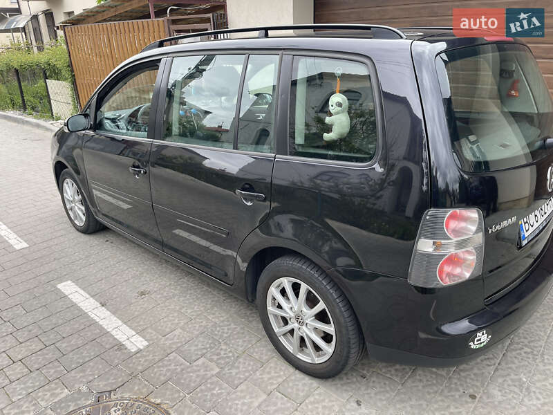 Мінівен Volkswagen Touran 2003 в Львові
