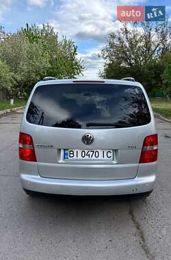 Минивэн Volkswagen Touran 2003 в 