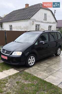 Мінівен Volkswagen Touran 2006 в Любомлі