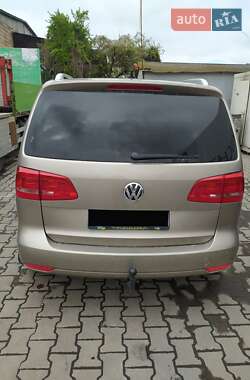 Минивэн Volkswagen Touran 2015 в Звягеле