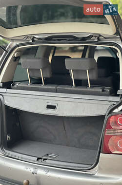 Минивэн Volkswagen Touran 2008 в 