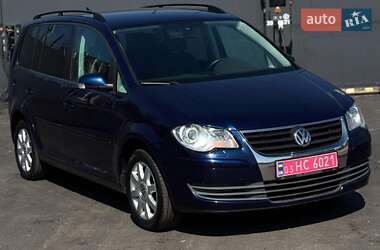 Минивэн Volkswagen Touran 2008 в 