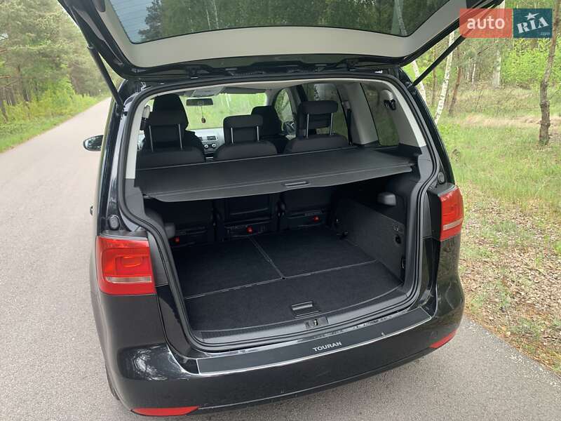 Мінівен Volkswagen Touran 2011 в Зарічному