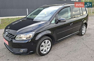 Volkswagen Touran 2013 Volkswagen Touran 2013