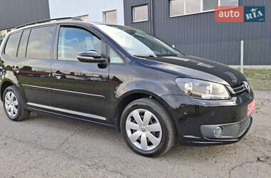 Минивэн Volkswagen Touran 2013 в 