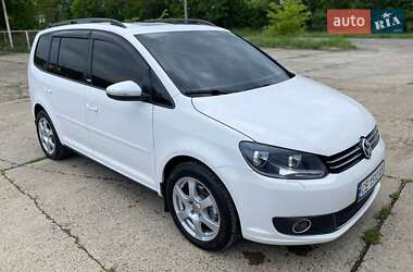 Минивэн Volkswagen Touran 2010 в 