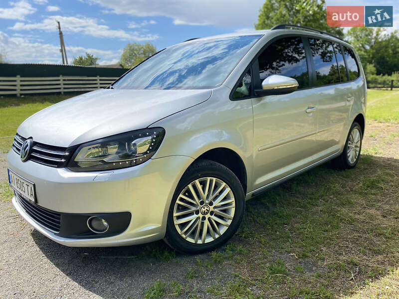 Volkswagen Touran 2015