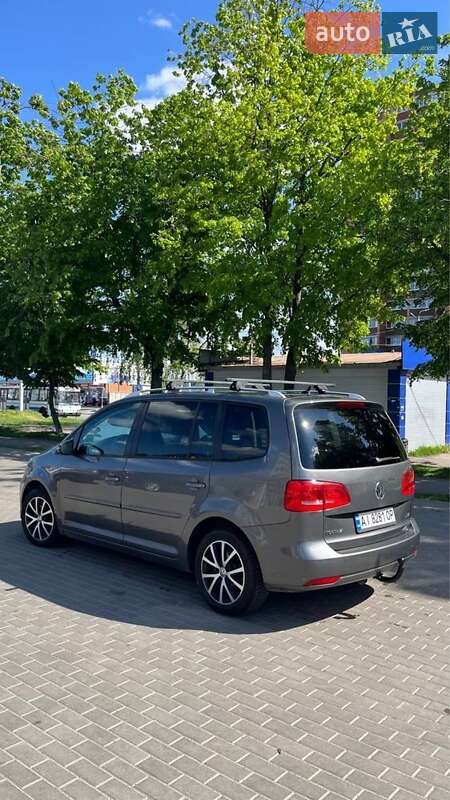 Минивэн Volkswagen Touran 2011 в Белой Церкви