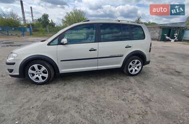 Минивэн Volkswagen Touran 2007 в 