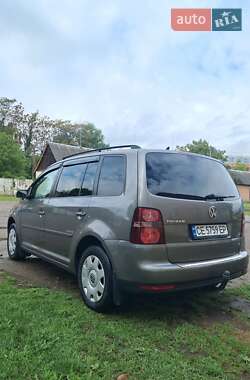 Мінівен Volkswagen Touran 2009 в 