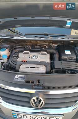 Минивэн Volkswagen Touran 2007 в 