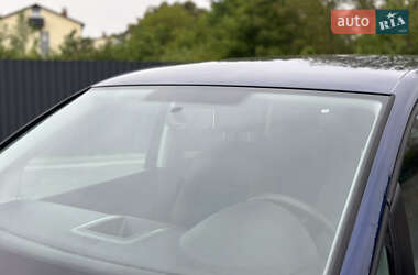 Минивэн Volkswagen Touran 2009 в 