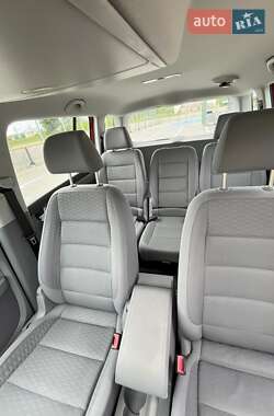 Мінівен Volkswagen Touran 2007 в 
