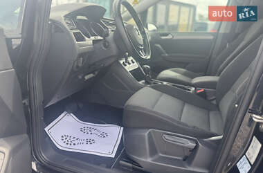 Мікровен Volkswagen Touran 2016 в 