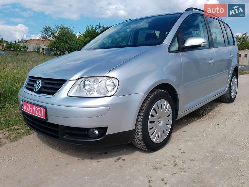 Минивэн Volkswagen Touran 2006 в Тернополе