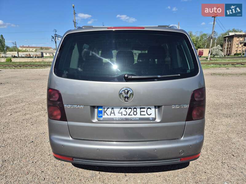 Минивэн Volkswagen Touran 2007 в Бердичеве