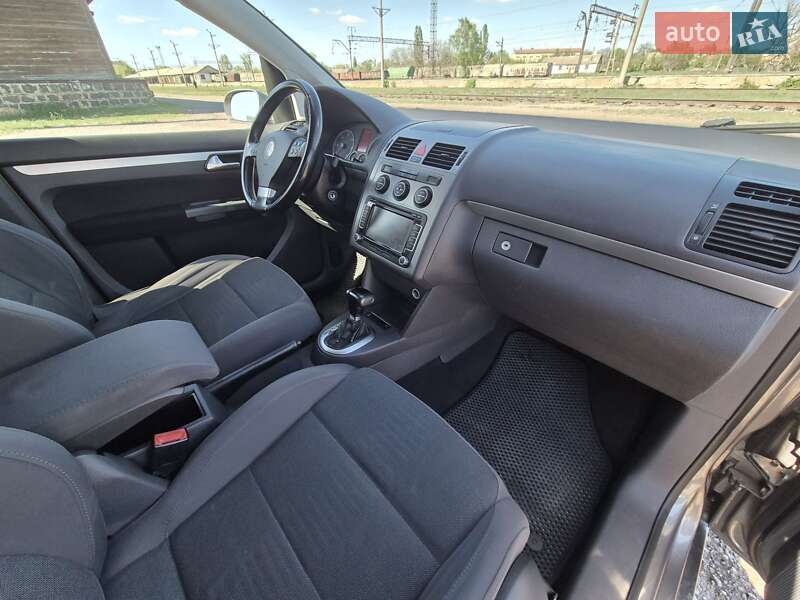 Минивэн Volkswagen Touran 2007 в Бердичеве