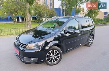 Мінівен Volkswagen Touran 2013 в Києві