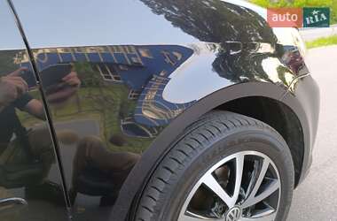 Мінівен Volkswagen Touran 2013 в 
