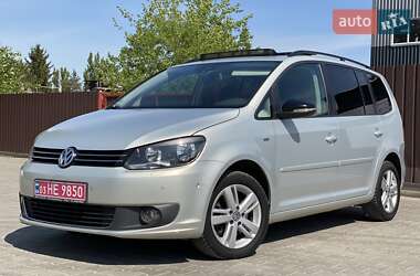 Минивэн Volkswagen Touran 2012 в Луцке