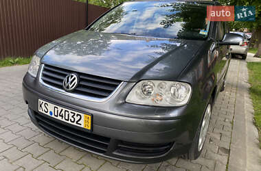 Минивэн Volkswagen Touran 2003 в Стрые