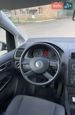 Минивэн Volkswagen Touran 2005 в 