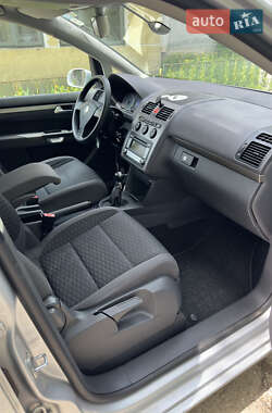 Минивэн Volkswagen Touran 2007 в 