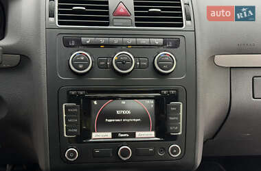 Минивэн Volkswagen Touran 2013 в 