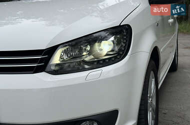 Минивэн Volkswagen Touran 2013 в 