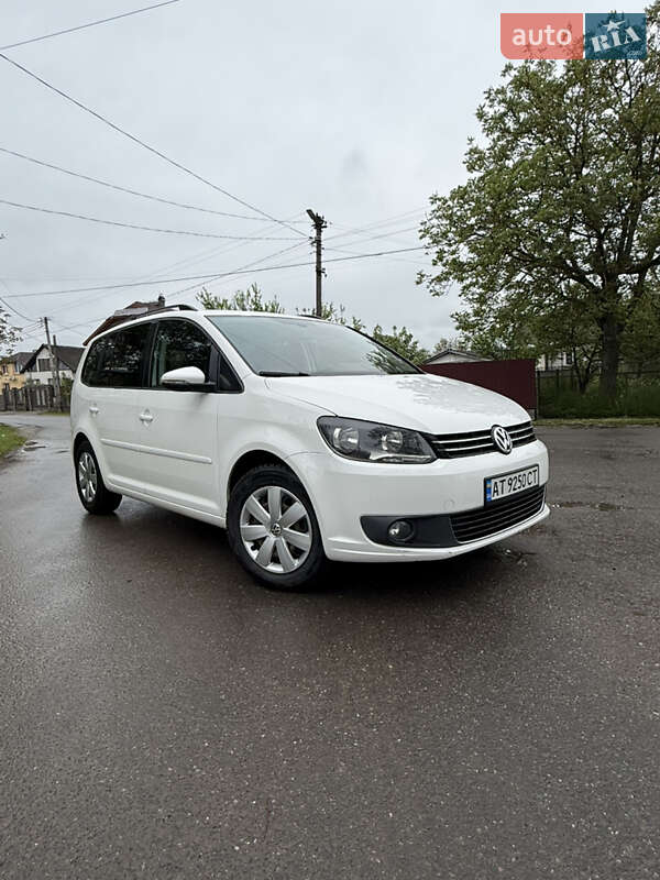 Volkswagen Touran 2012