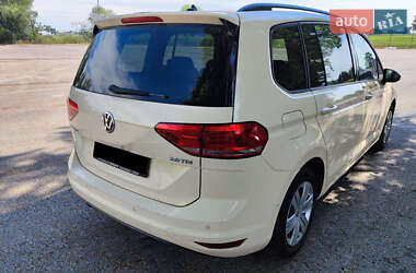 Микровэн Volkswagen Touran 2017 в 