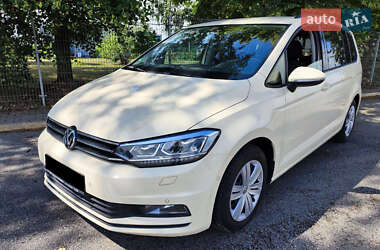Volkswagen Touran 2017 Volkswagen Touran 2017