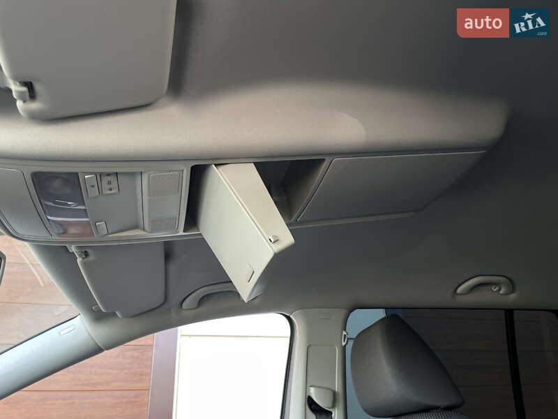 Минивэн Volkswagen Touran 2012 в Бердичеве