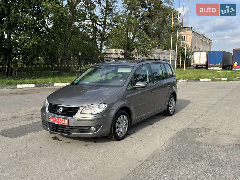 Volkswagen Touran 2009