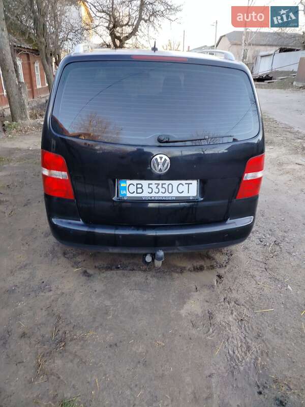 Минивэн Volkswagen Touran 2006 в Чернигове