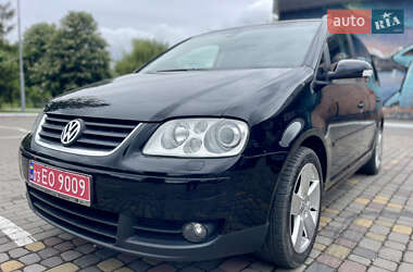 Мінівен Volkswagen Touran 2005 в Луцьку